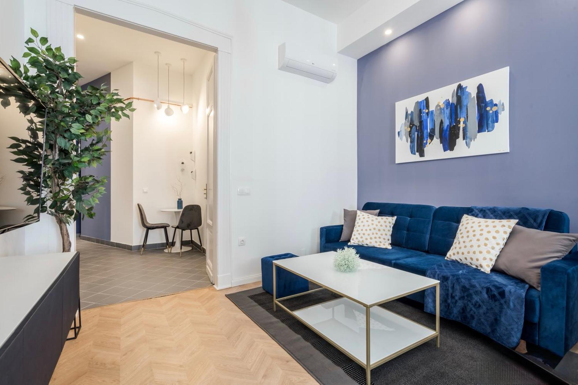 D58 - Grand Boulevard Royal Apartment - Best Location By Bqa Budapest Extérieur photo